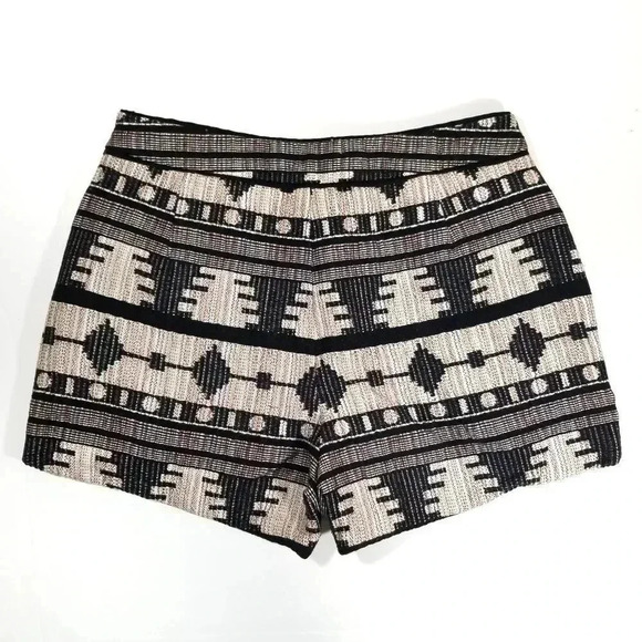 {See U Soon} Aztec Print Shorts - Picture 2 of 9
